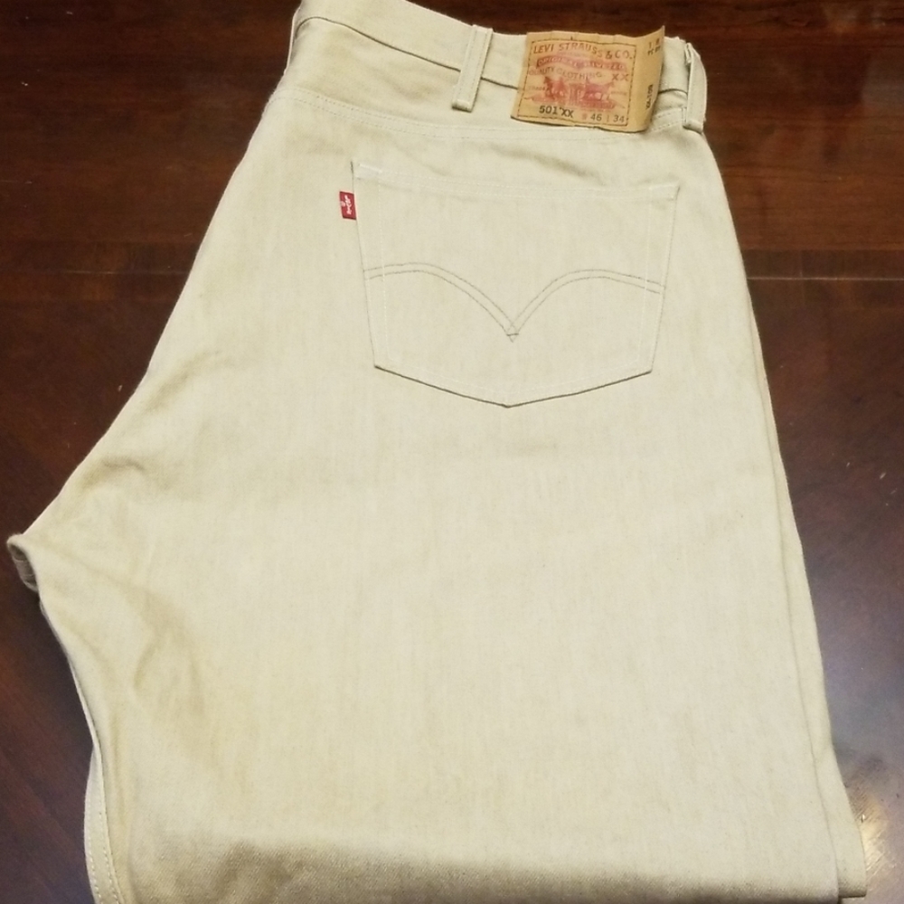 Men's Levi Jean's 501 Button Fly